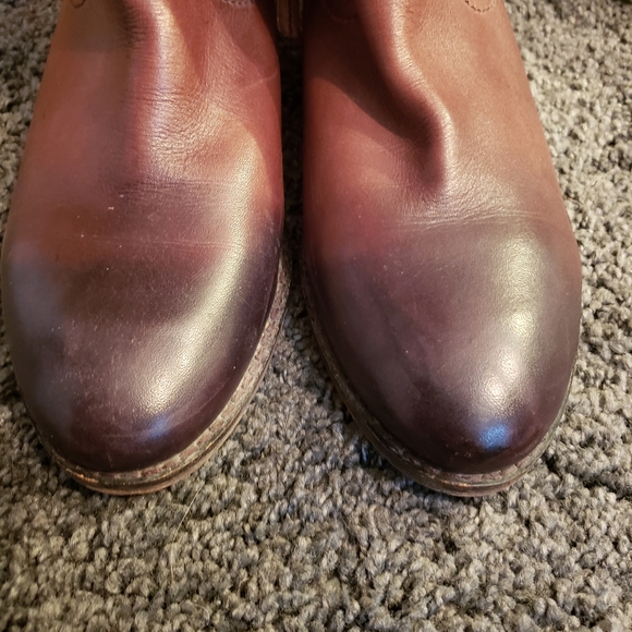 Leather boots - Picture 10 of 13